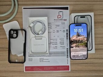 iPhone 15 128GB černá