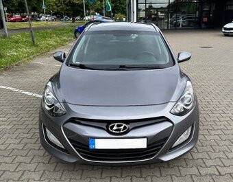 Hyundai i30 kombi 1.6i 88kW 2015