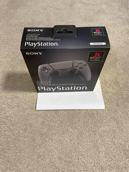 DualSense Wireless Controller 30th Anniversary
