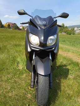 Yamaha X Max 125