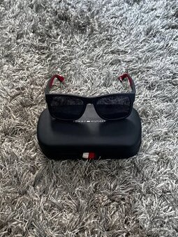 Sluneční brýle Tommy Hilfiger TH 1556/S 8RU/KU