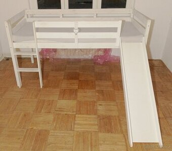 Detska postel 90x200, schudky, klouzacka, matrace.