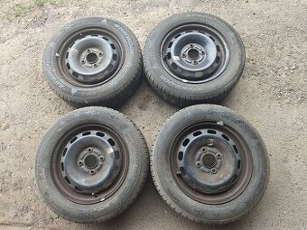 Prodám sadu disků 5,5Jx14H2 ET47,5 + letní pneu 175/65/R14