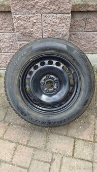 Pneumatiky Pirelli s disky (VW Passat)