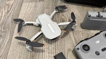 DJI MINI 2 FLY MORE COMBO