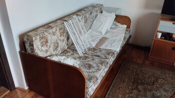 ROZKLÁDACÍ GAUČ PO REKONSTRUKCI