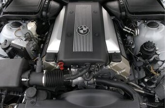 Kompl motor BMW E53 X5 4.4 V8 M62B44 (448S2) 05r