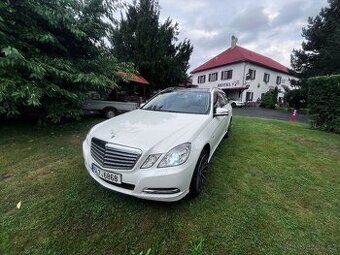 Mercedes-Benz E350 cdi 4 Matic (195)
