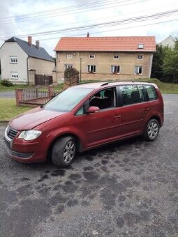 VW Touran 2.0-103 kw - 1