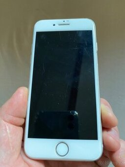Apple 8
