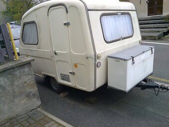 Prodám  KARAVAN n126B- vajíčko