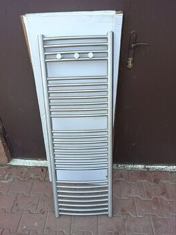 Žebříkový radiátor nerez