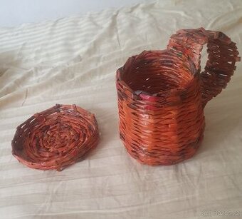 půllitr s podtáckem - proutěný