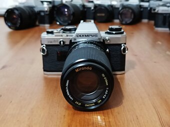 OLYMPUS OM-10 (Miranda MC Macro 70-210mm) - 1979