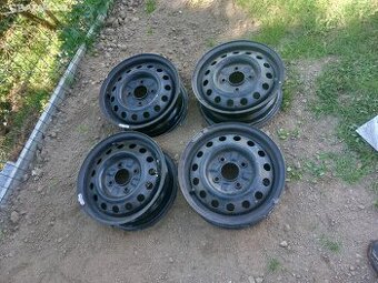 4x114,3 R14 plechové disky 4x114,3R14