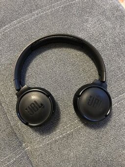 Bezdrátová sluchátka JBL Tune 510BT