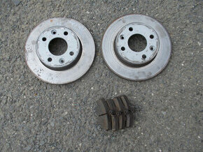 Brzdové kotouče a destičky Renault Thalia