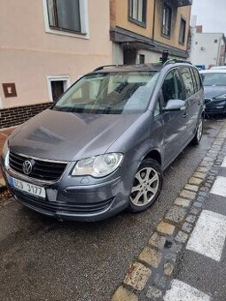 Prodám VW Touran 1.9 TDI r.v. 2006