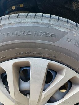 Bridgestone turanza 6 215/65/16 102H XL