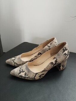 Lodičky Graceland 39