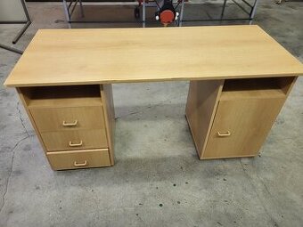 psací stůl za odvoz