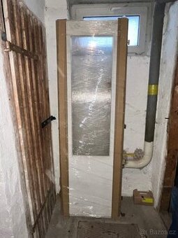 Nové dveře 60 cm