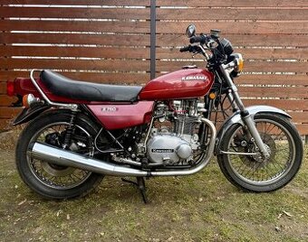 Kawasaki Z750