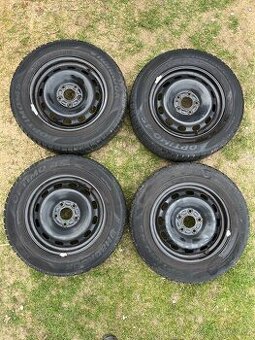 Prodám sadu na Ford - celoroční Hankook 195/65 R15