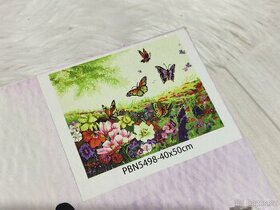 Malování podle čísel - Louka plná motýlů, 50x40 cm obraz