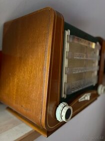 Rádio Máj 620A z roku 1955 + gramofon + skříňka - 1