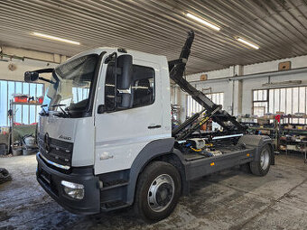 MERCEDES BENZ ATEGO 1524 HÁKOVÝ NOSIČ "TRAKTOR"