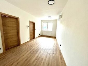 Pronájem 2+kk v přízemí novostavby, se sklepem a park. stání