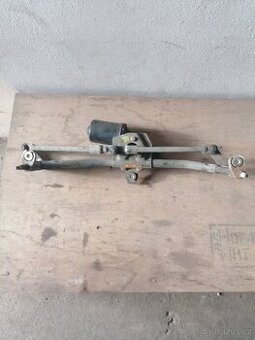 Mechanizmus stěračů Octavia 1