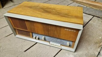 Elektronkové rádio Tesla Piano 1019A