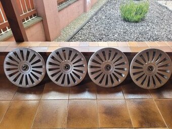 Prodám original kryty kol ( poklice ) Mercedes Benz Vito