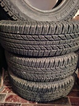 Yokohama Geolandar g015 195/80 r15