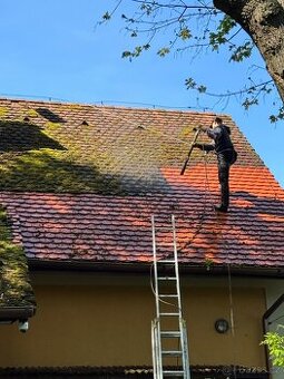 HLEDÁME POSILU NA ČIŠTĚNÍ FASÁD A STŘECH