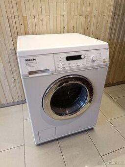 Pračka Miele Softtronic teplá/studená voda