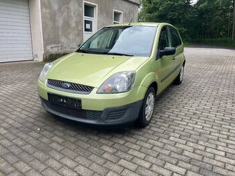Ford fiesta 1.3 rok 2006 facelift nová STK super stav