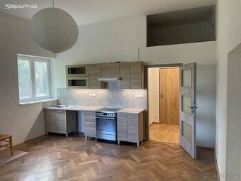 Pronájem bytu 1+kk 34 m² Libušínská, Plzeň - Božkov