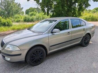 Škoda Octavia II 2.0TDi DSG 103kw STK do 10/2026
