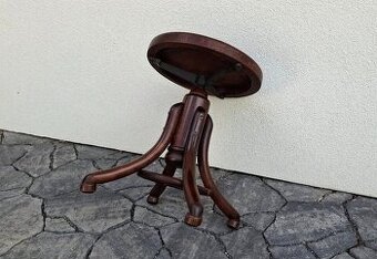 Klavirní stolička Thonet č.2