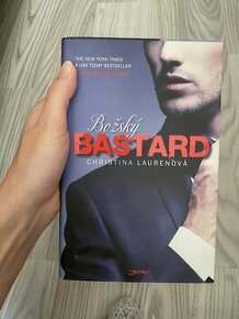 Kniha božský bastard