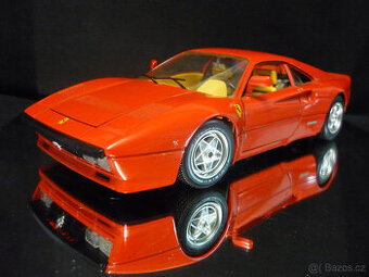 Ferrari GTO 1984 Bburago 1/18