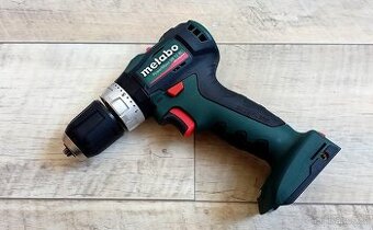 Aku příklepová vrtačka Metabo SB 12 BL