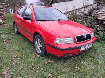 Škoda Octavia 1998 1.6 benzín