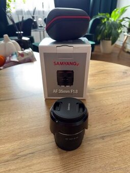 Samyang 35mm F1.8 Sony FE