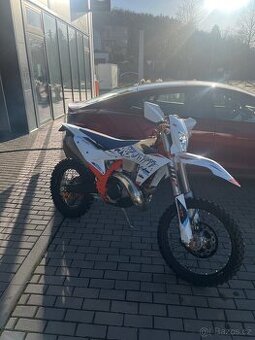 ktm exc 300 6days 2024