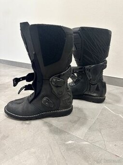 Motocyklové boty Gaerne Dakar Gore-Tex černé