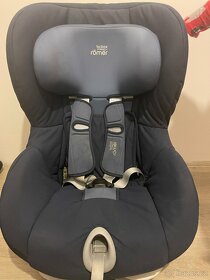 Autosedačka Britax Römer, King II Black, Moonlight Blue S